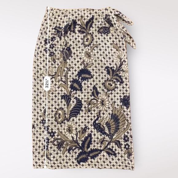 Nordstrom Classiques Entier Patterned Silk Maxi Wrap Skirt Size M Classic Chic - Picture 4 of 6